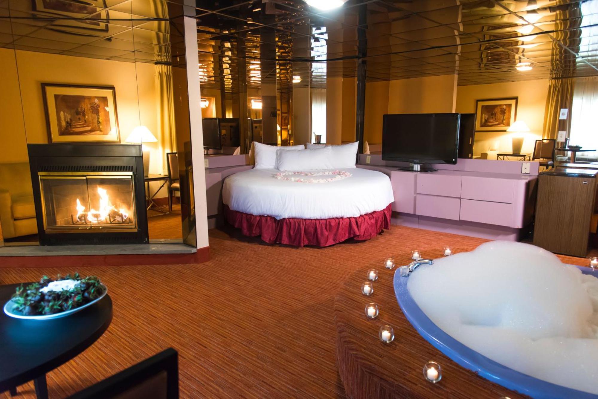 Paradise Stream Resort Cresco Bagian luar foto
